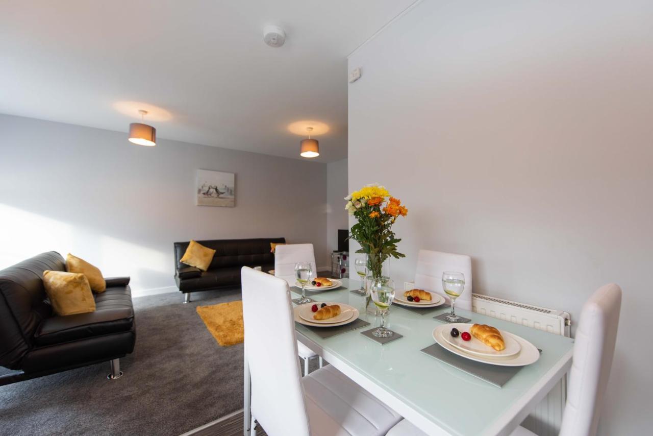 Premier - Wishaw En-Suite Apartment Eksteriør bilde